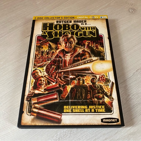 Hobo With A Shotgun DVD 2 Disc Collector’s Edition Slipcase Rutger Hauer - Picture 1 of 5